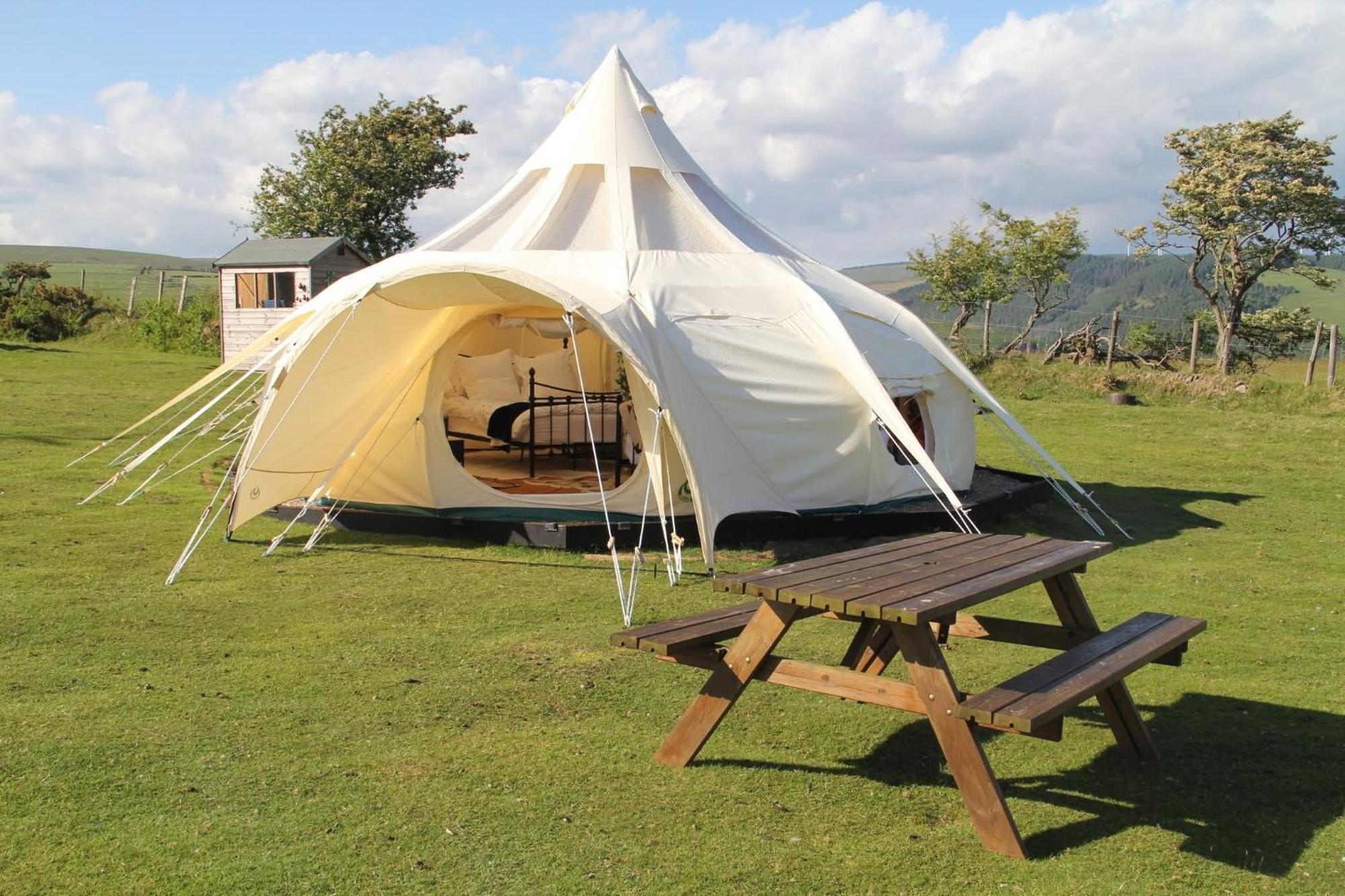 Tal-Y-Fan Farm 6M Stargazer Tent Bridgend  Bagian luar foto