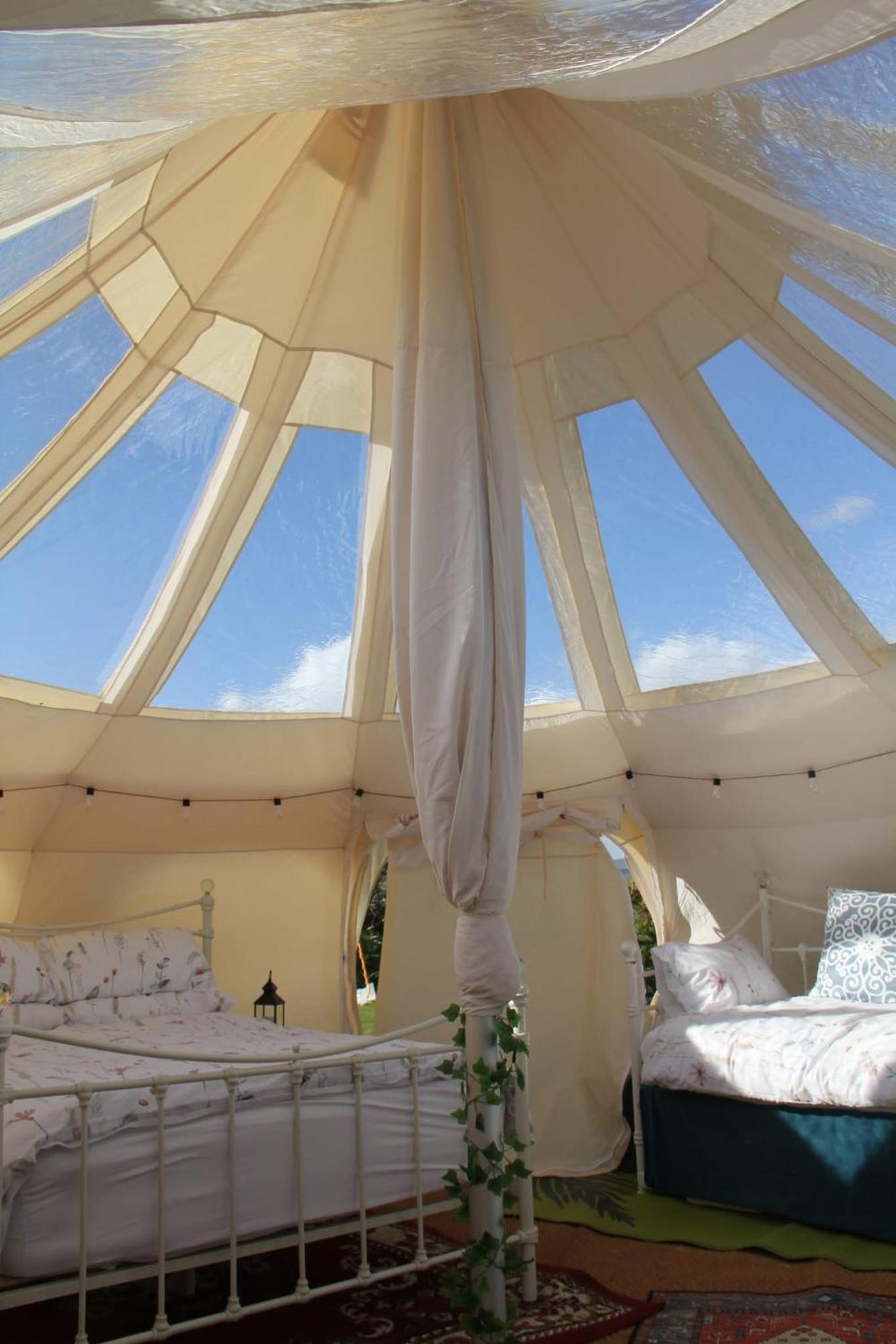 Tal-Y-Fan Farm 6M Stargazer Tent Bridgend  Bagian luar foto